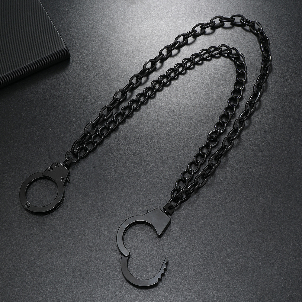 Punk-Stil Kette auf der Jeans  – Men Accessories Pk Bewertung und Preis